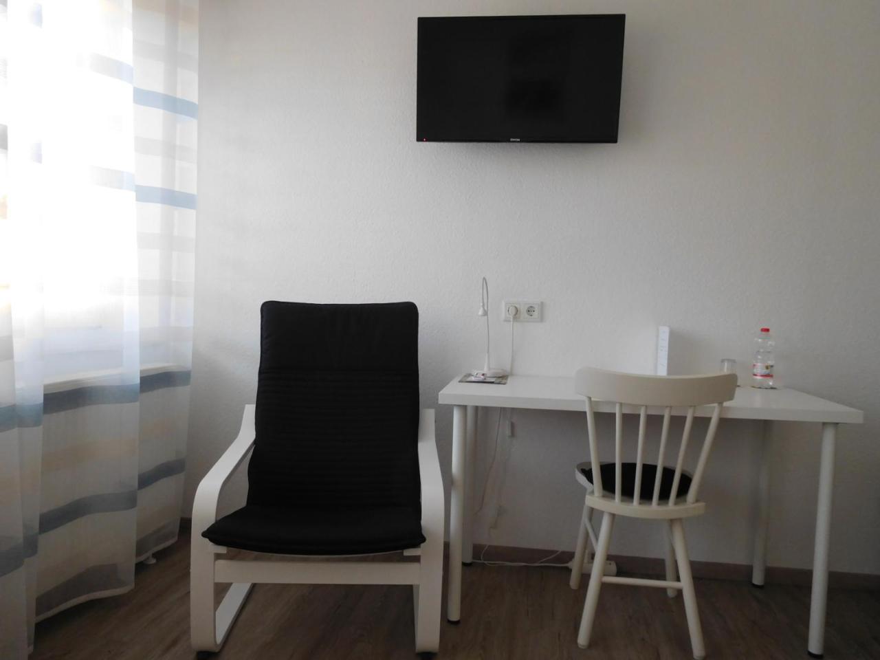 Arkadia Hotel Burgwedel  Ngoại thất bức ảnh